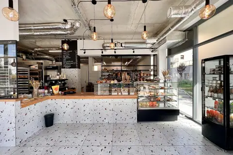 Simpsons Bakery photo 1